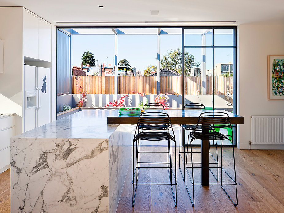 South Yarra House by Russell Barrett Architects (3 of 4)