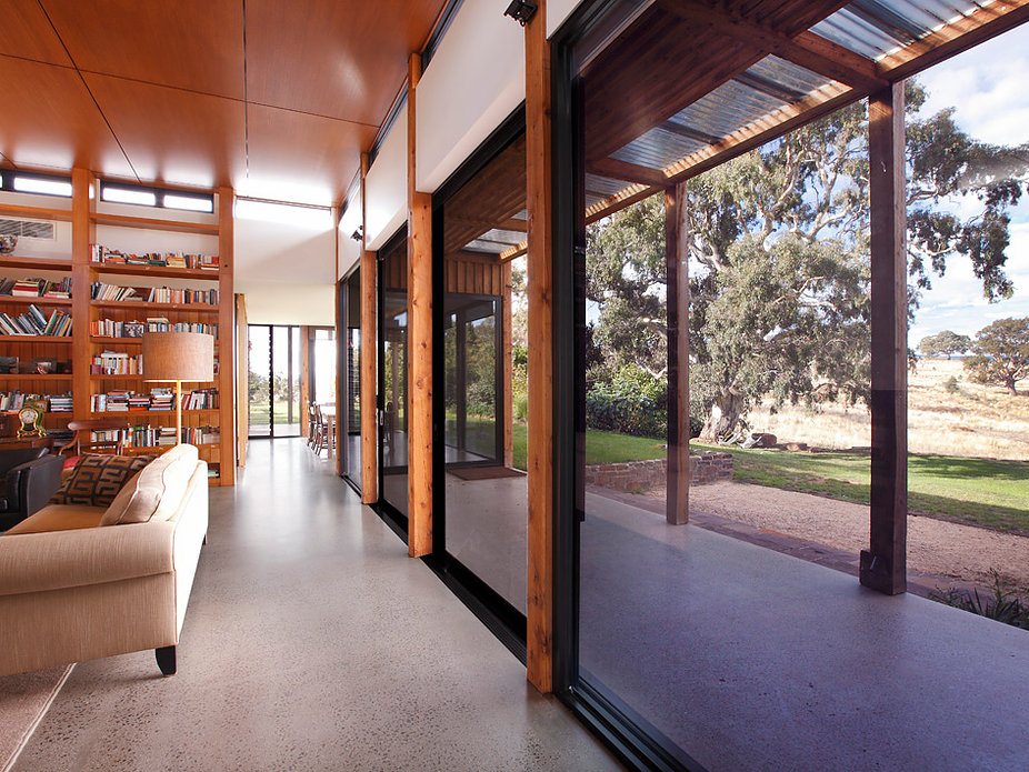 Mansfield house by Russell Barrett Architects (1 of 5)